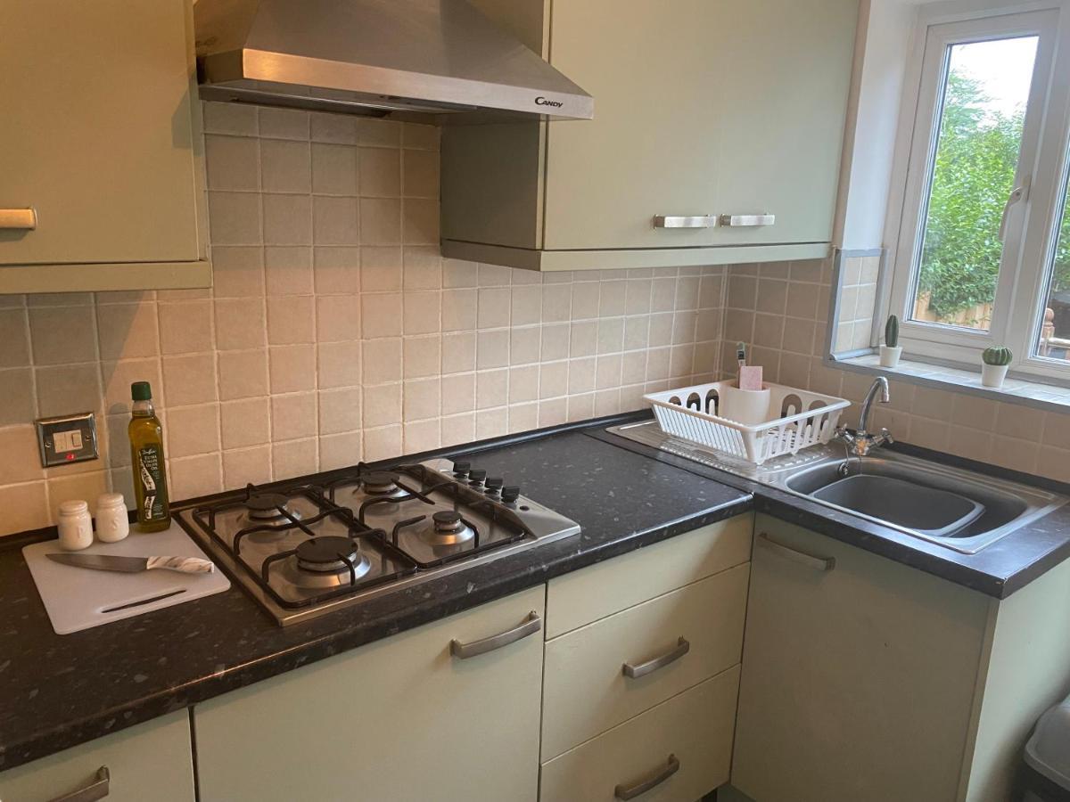 גטשהד Montrose - Perfect Contractor Stay, Own Driveway, 3 Bedrooms מראה חיצוני תמונה